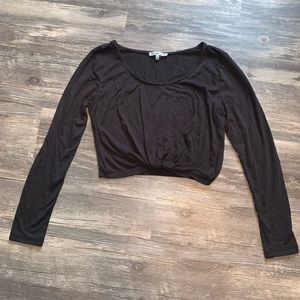 Long sleeve crop top
